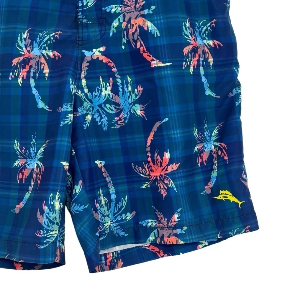 Men's Baja Palm Illusion Print Classic-Fit 9'' Swim Trunks LG. Tommy Bahama